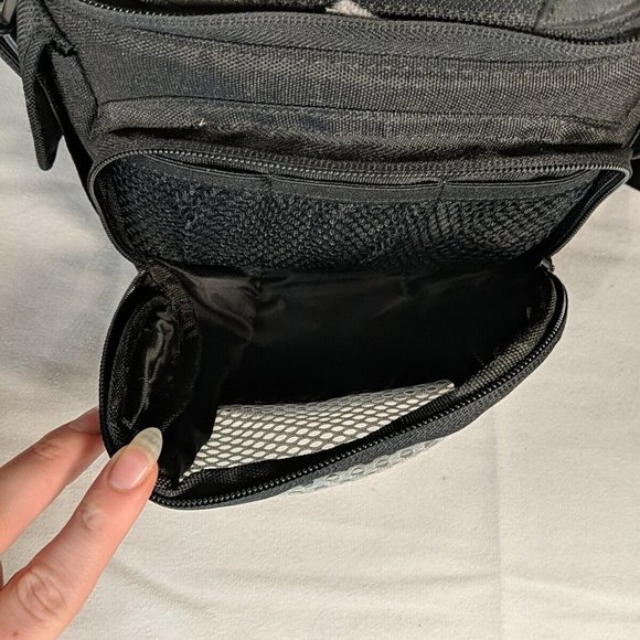 Lowepro Camera Bag Case Black Handle Shoulder Strap Multiple Pockets Adjustable - Picture 6 of 13